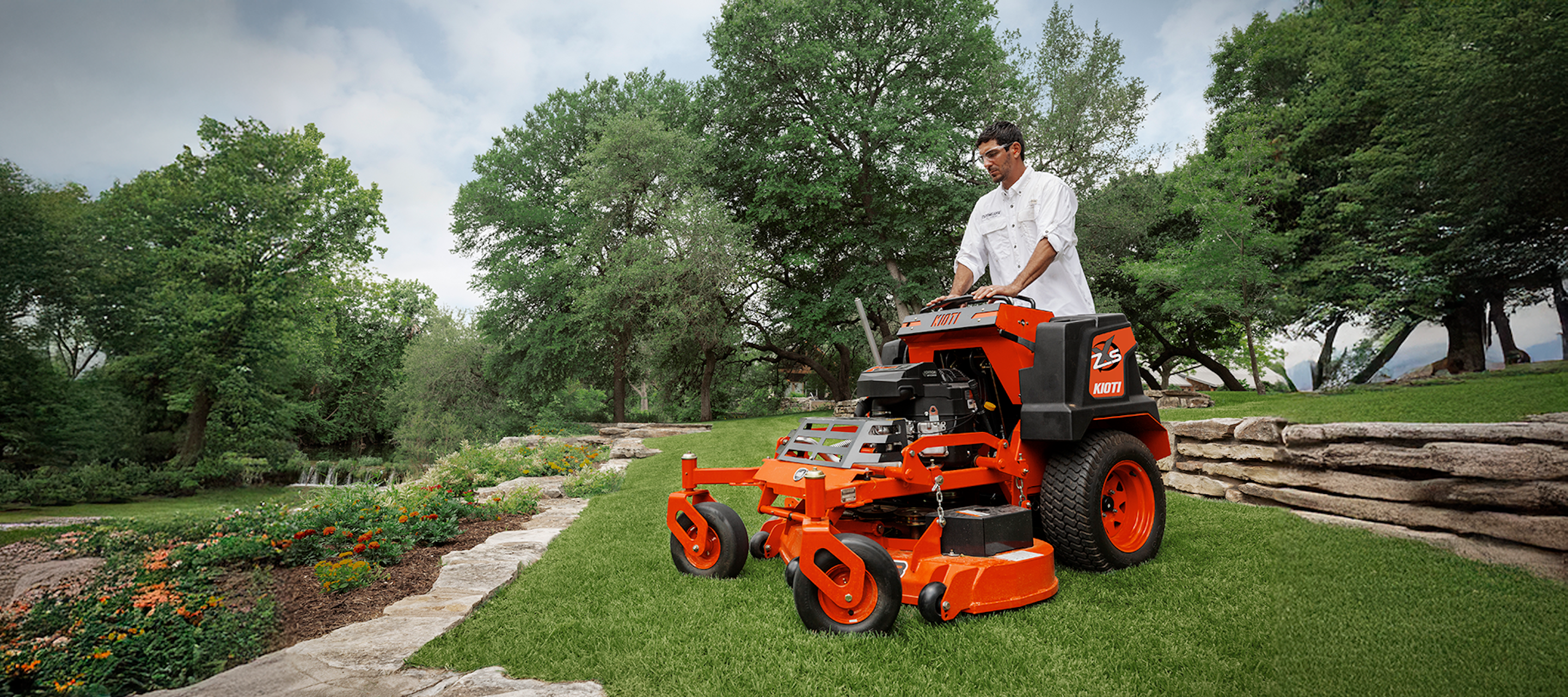 KIOTI ZXS54 Stand-On Zero Turn Mower | The Best Tractors for… KIOTI ZXS54 Stand-On Zero Turn Mower | The Best Tractors for…